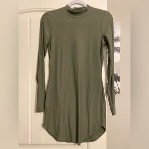 Forever 21 Army Green Long Sleeve Women’s Dress